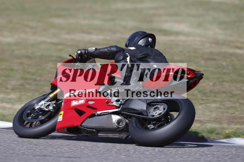 /21 17.06.2026  Ducati Schweiz Track Warmup ADR/Gruppe gelb/908